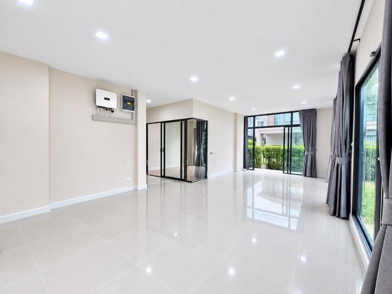 Venue Rama 9, Bangkok, Kanchanaphisek Road, Saphan Sung, Bangkok, 4 Bedrooms, 234 sqm, Single Detached House For Sale, by คุณวิญญุดา เหล่าสันน์, 500619649 - DDproperty.com