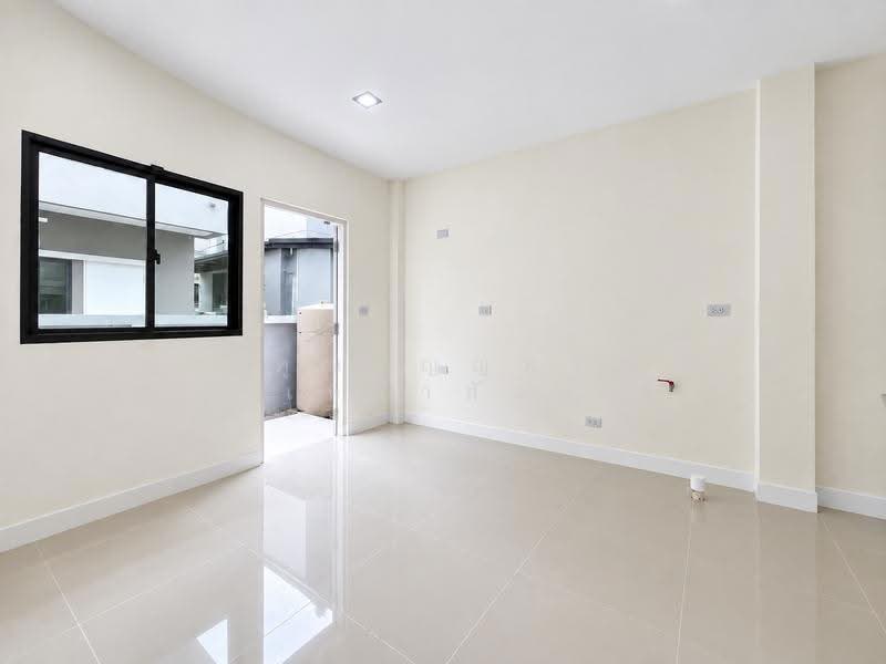 Venue Rama 9, Bangkok, Kanchanaphisek Road, Saphan Sung, Bangkok, 4 Bedrooms, 234 sqm, Single Detached House For Sale, by คุณวิญญุดา เหล่าสันน์, 500619649 - DDproperty.com