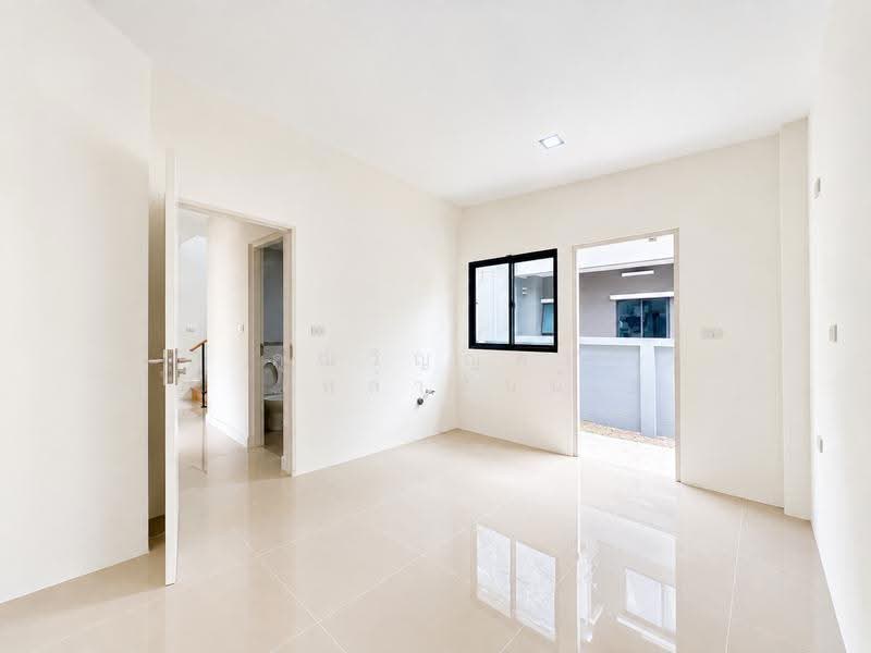 Venue Rama 9, Bangkok, Kanchanaphisek Road, Saphan Sung, Bangkok, 4 Bedrooms, 234 sqm, Single Detached House For Sale, by คุณวิญญุดา เหล่าสันน์, 500619649 - DDproperty.com