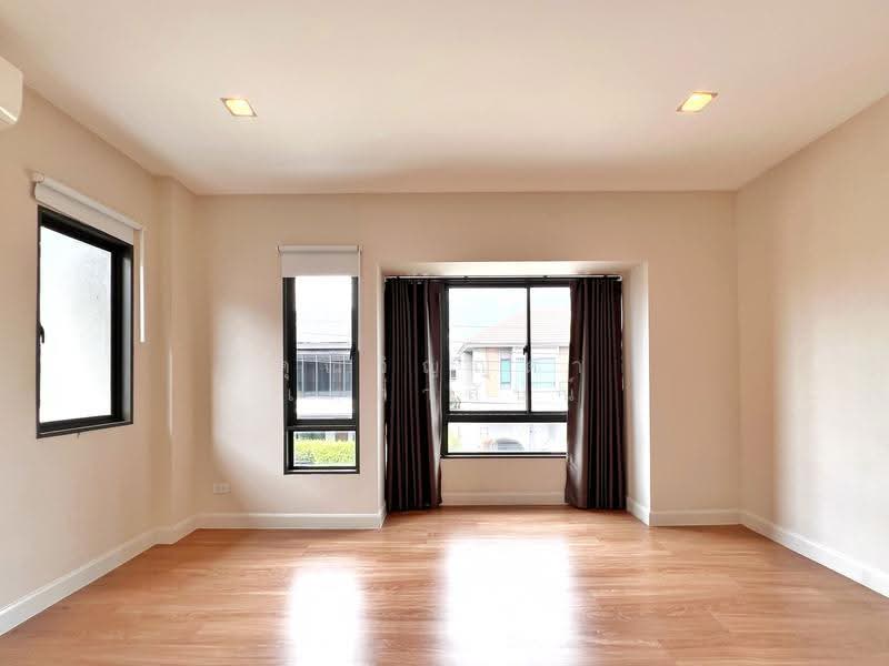 Venue Rama 9, Bangkok, Kanchanaphisek Road, Saphan Sung, Bangkok, 4 Bedrooms, 234 sqm, Single Detached House For Sale, by คุณวิญญุดา เหล่าสันน์, 500619649 - DDproperty.com