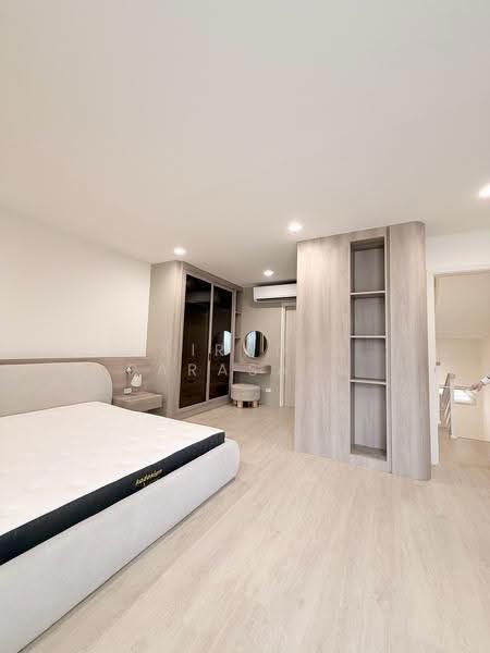 Nue Verse Krungthep Kreetha, Bangkok, Srinakarin - Romklao Road, Saphan Sung, Bangkok, 3 Bedrooms, 202 sqm, Townhouse For Rent, by Airada Parasarn, 500619672 - DDproperty.com