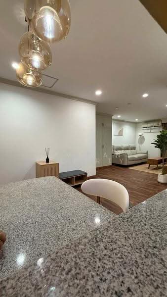 Sampoom Garden Condominium, Bangkok, ซอย 14 Sathorn, Silom, Bang Rak, Bangkok, 1 Bedroom, 65 sqm, Condo For Rent, by Caveman Property, 500619684 - DDproperty.com