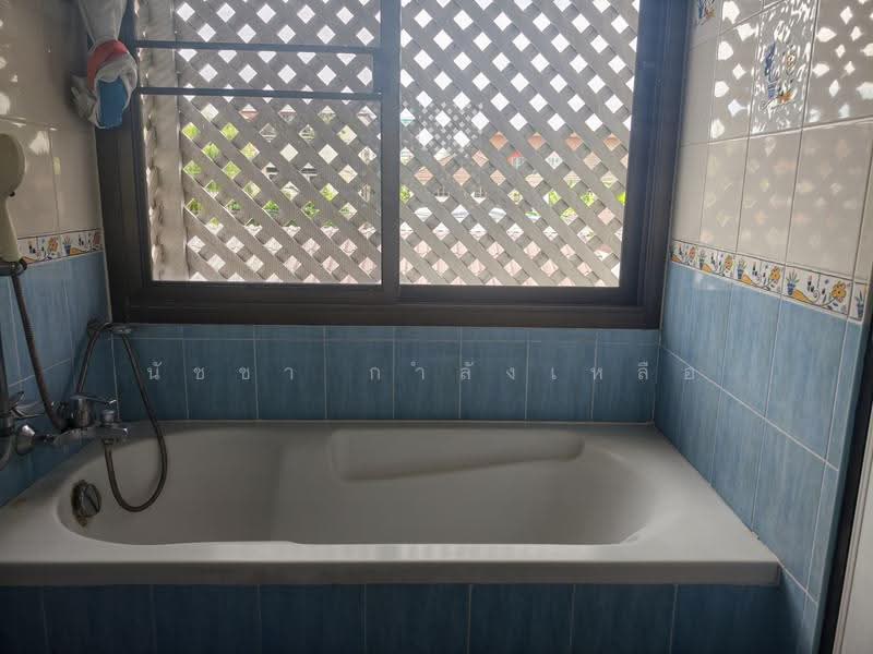 Soi Nawamin 157, Intersection 2-3, Bangkok, นวมินทร์, Nuan Chan, Bueng Kum, Bangkok, 4 Bedrooms, 200 sqm, Single Detached House For Sale, by นัชชา กำลังเหลือ, 500619718 - DDproperty.com