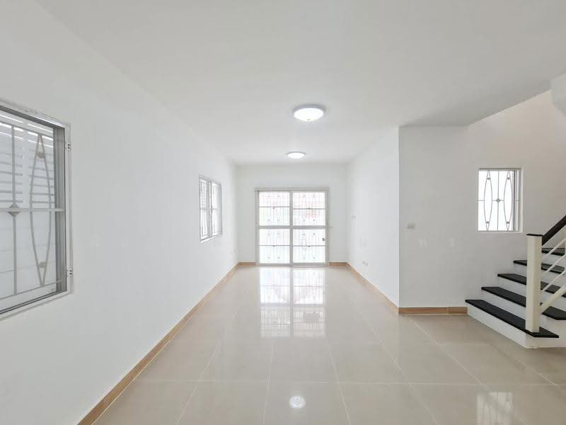 Pruksa Ville 16 Rangsit-Ongkarak, Pathum Thani, ปทุมธานี  ธัญบุรี  ประชาธิปัตย์, Prachathipat, Thanyaburi, Pathum Thani, 3 Bedrooms, 95 sqm, Townhouse For Sale, by พิมพ์นภัส ภูธนภัทร, 500619737 - DDproperty.com