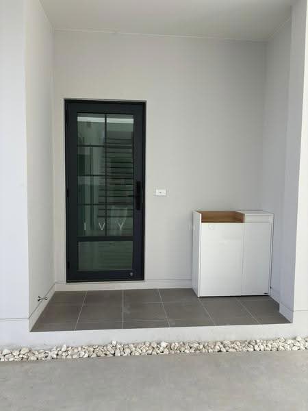 Centro Bangna, Samut Prakan, 111 Soi 3, Bang Kaeo, Bang Plee, Samut Prakan, 4 Bedrooms, 265 sqm, Single Detached House For Rent, by Ivy Jang, 500619747 - DDproperty.com