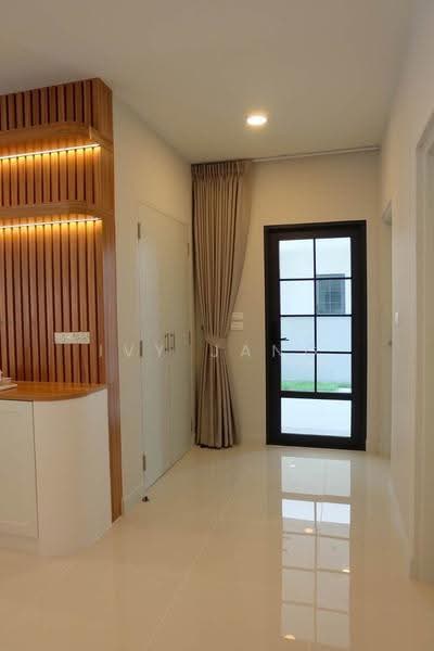 Centro Bangna, Samut Prakan, 111 Soi 3, Bang Kaeo, Bang Plee, Samut Prakan, 4 Bedrooms, 265 sqm, Single Detached House For Rent, by Ivy Jang, 500619747 - DDproperty.com