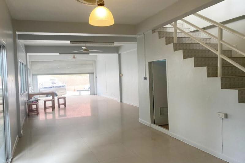 บ้านพิบูลย์ ลาดพร้าว 101, Bangkok, ถนนบ่อปลา, Nawamin, Bueng Kum, Bangkok, , 340 sqm, Shophouse For Sale, by คุณบี, 500619790 - DDproperty.com