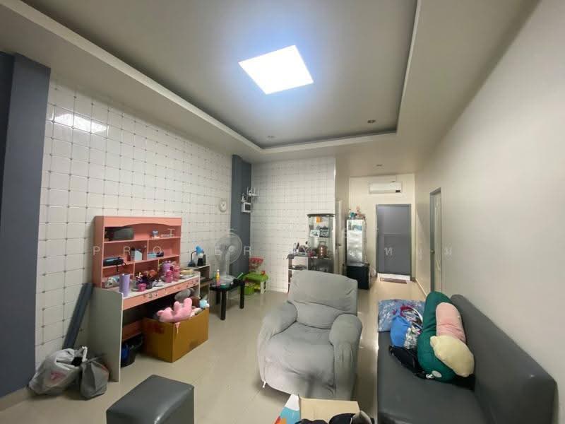 ทาวน์เฮ้าส์ศรีราชา ชลบุรี, Chon Buri (Pattaya), Surasak, Si Racha, Chon Buri (Pattaya), 3 Bedrooms, 150 sqm, Townhouse For Sale, by The Best Property หนุ่ม, 500619801 - DDproperty.com