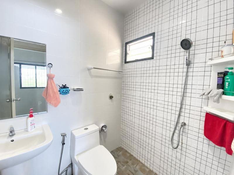 ทาวน์เฮ้าส์ศรีราชา ชลบุรี, Chon Buri (Pattaya), Surasak, Si Racha, Chon Buri (Pattaya), 3 Bedrooms, 150 sqm, Townhouse For Sale, by The Best Property หนุ่ม, 500619801 - DDproperty.com