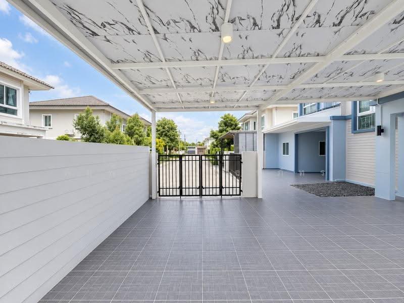 Renovated Detached House: Pruksa Village 24, Pathum Thani, Pathum Thani, ถนนเลียบคลองรังสิต, Prachathipat, Thanyaburi, Pathum Thani, 4 Bedrooms, 204 sqm, Single Detached House For Sale, by พิมพ์นภัส ภูธนภัทร, 500619809 - DDproperty.com