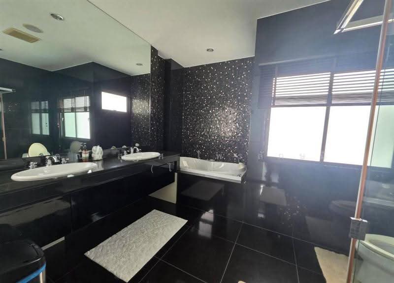 Nirvana Beyond Kaset-Nawamin, Bangkok, Khlong Lam Chiak Road, Nuan Chan, Bueng Kum, Bangkok, 3 Bedrooms, 400 sqm, Single Detached House For Sale, by คุณ สุริศ ไพรลักษมี (ไกด์), 500619837 - DDproperty.com