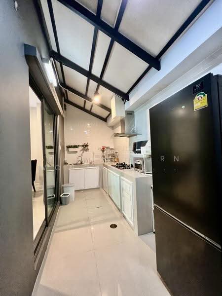 Verve Rama 9, Bangkok, Kanchanaphisek Road, Saphan Sung, Bangkok, 2 Bedrooms, 117 sqm, Townhouse For Rent, by Thananthorn Wongvarnkaseam, 500619859 - DDproperty.com