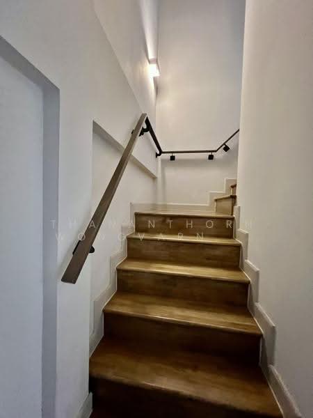 Verve Rama 9, Bangkok, Kanchanaphisek Road, Saphan Sung, Bangkok, 2 Bedrooms, 117 sqm, Townhouse For Rent, by Thananthorn Wongvarnkaseam, 500619859 - DDproperty.com
