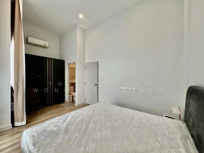 Verve Rama 9, Bangkok, Kanchanaphisek Road, Saphan Sung, Bangkok, 2 Bedrooms, 117 sqm, Townhouse For Rent, by Thananthorn Wongvarnkaseam, 500619859 - DDproperty.com