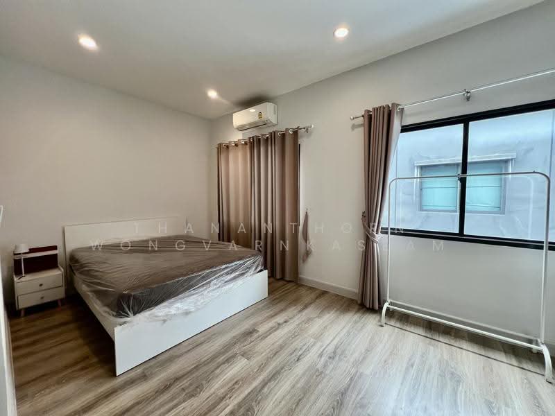 Verve Rama 9, Bangkok, Kanchanaphisek Road, Saphan Sung, Bangkok, 2 Bedrooms, 117 sqm, Townhouse For Rent, by Thananthorn Wongvarnkaseam, 500619859 - DDproperty.com