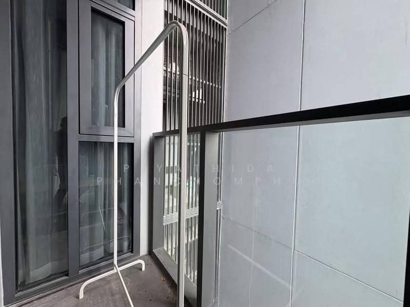 Tait Sathorn 12, Bangkok, Soi Sathorn 12, Sathorn Road, Silom, Bang Rak, Bangkok, 2 Bedrooms, 71 sqm, Condo For Rent, by Piyathida Phanchomphu, 500619898 - DDproperty.com