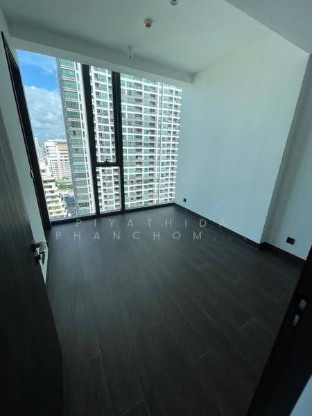 Tait Sathorn 12, Bangkok, Soi Sathorn 12, Sathorn Road, Silom, Bang Rak, Bangkok, 1 Bedroom, 52 sqm, Condo For Rent, by Piyathida Phanchomphu, 500619903 - DDproperty.com