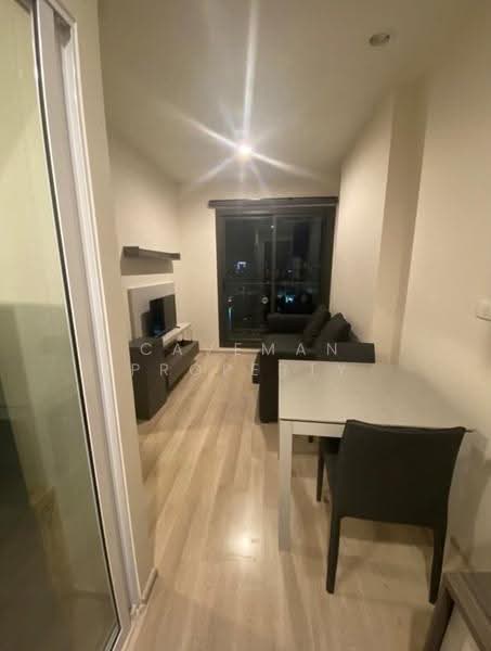 Centric Ratchada-Huai Khwang, Bangkok, Ratchadapisek Road, Huai Khwang, Bangkok, 1 Bedroom, 31 sqm, Condo For Rent, by Caveman Property, 500619908 - DDproperty.com