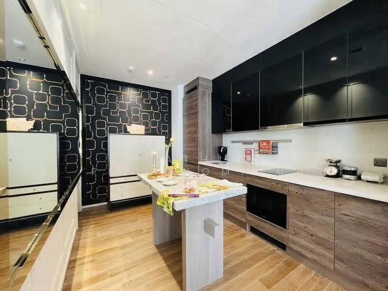 Muniq Langsuan, Bangkok, Soi Tonson, Lumphini, Pathum Wan, Bangkok, 3 Bedrooms, 152 sqm, Condo For Rent, by Piyathida Phanchomphu, 500619912 - DDproperty.com