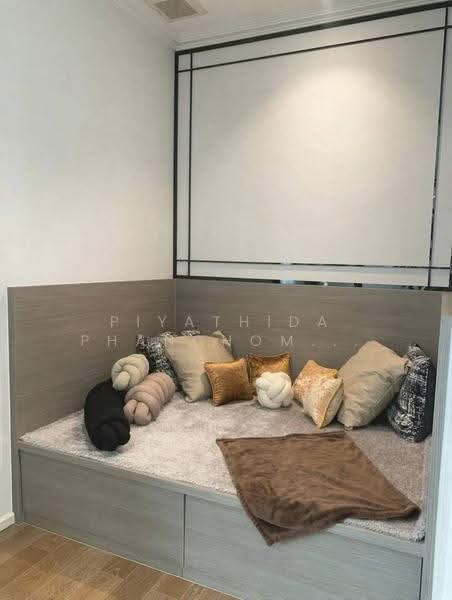 Muniq Langsuan, Bangkok, Soi Tonson, Lumphini, Pathum Wan, Bangkok, 3 Bedrooms, 152 sqm, Condo For Rent, by Piyathida Phanchomphu, 500619912 - DDproperty.com