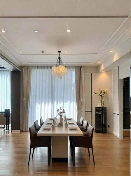 Muniq Langsuan, Bangkok, Soi Tonson, Lumphini, Pathum Wan, Bangkok, 3 Bedrooms, 152 sqm, Condo For Rent, by Piyathida Phanchomphu, 500619912 - DDproperty.com