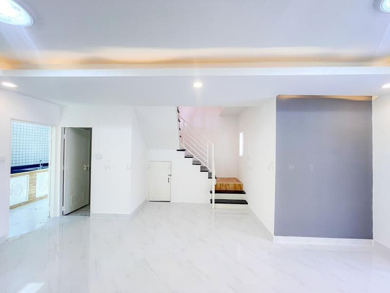 Baan Pruksa C : บ้านพฤกษาซี , ปทุมธานี, คลองสาม, คลองหลวง, ปทุมธานี, 96 ตร.ม., ทาวน์เฮ้าส์ ขาย, โดย พิมพ์นภัส ภูธนภัทร, 500619915 - DDproperty.com