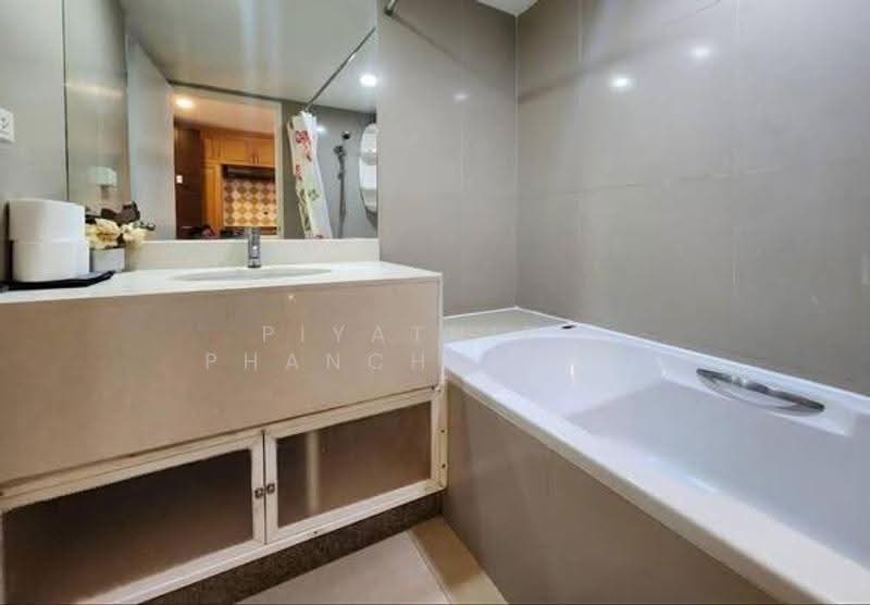 The Trendy, Bangkok, 10 Soi Sukhumvit 13, Khlongtoei Nua, Watthana, Bangkok, Studio, 35 sqm, Condo For Sale, by Piyathida Phanchomphu, 500619922 - DDproperty.com