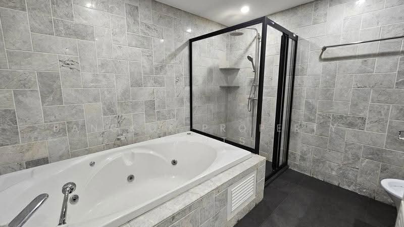 Somkid Gardens, Bangkok, Ploenchit, Lumphini, Pathum Wan, Bangkok, 3 Bedrooms, 260 sqm, Condo For Rent, by BANGKOK PROPERTY AGENTS, 500619928 - DDproperty.com