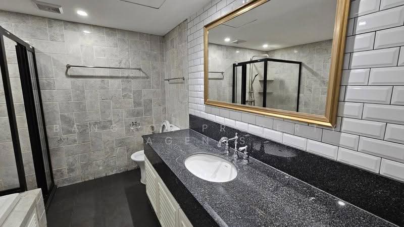 Somkid Gardens, Bangkok, Ploenchit, Lumphini, Pathum Wan, Bangkok, 3 Bedrooms, 260 sqm, Condo For Rent, by BANGKOK PROPERTY AGENTS, 500619928 - DDproperty.com