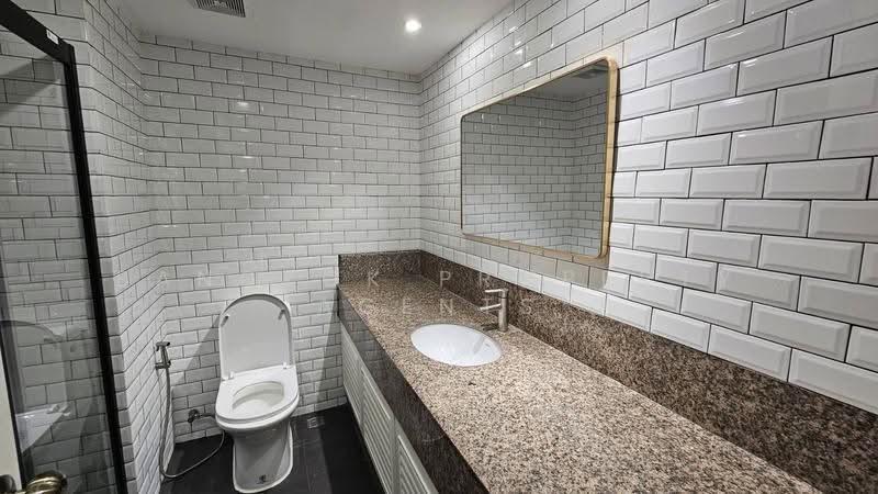 Somkid Gardens, Bangkok, Ploenchit, Lumphini, Pathum Wan, Bangkok, 3 Bedrooms, 260 sqm, Condo For Rent, by BANGKOK PROPERTY AGENTS, 500619928 - DDproperty.com