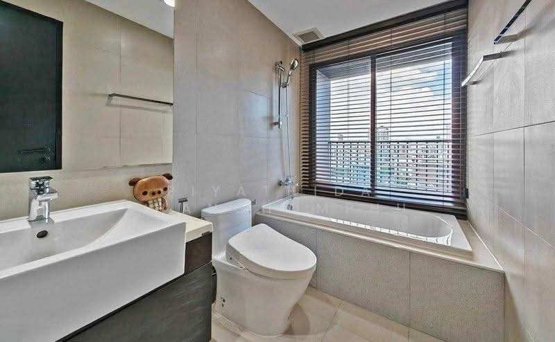 Noble Remix, Bangkok, 772 Soi Sukhumvit 36, Sukhumvit Road, Khong Tan, Khlong Toei, Bangkok, 1 Bedroom, 63 sqm, Condo For Rent, by Piyathida Phanchomphu, 500619936 - DDproperty.com