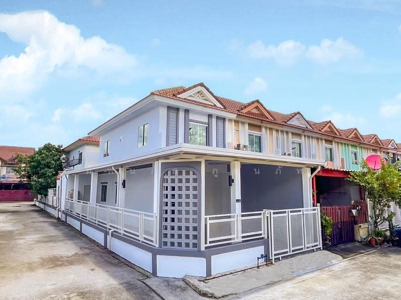 Baan Phrueksa D, Pathum Thani, Liab Klong Sam Road, Khlong Sam, Khlong Luang, Pathum Thani, 2 Bedrooms, 96 sqm, Townhouse For Sale, by พิมพ์นภัส ภูธนภัทร, 500619973 - DDproperty.com