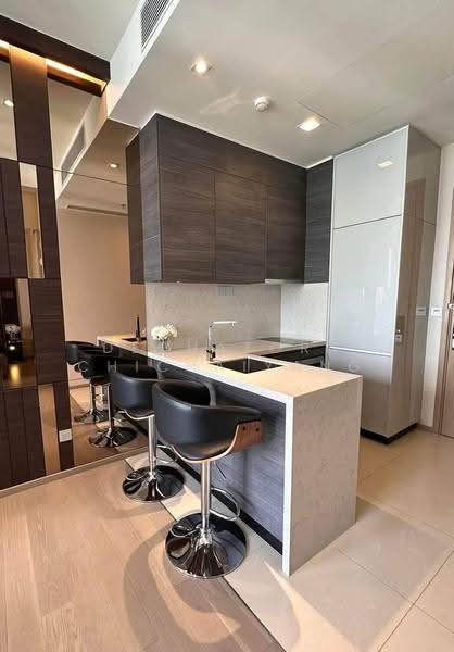 The Esse Asoke, Bangkok, 333 Soi Sukhumvit 21, Sukhumvit Road, Khlongtoei Nua, Watthana, Bangkok, 1 Bedroom, 37 sqm, Condo For Rent, by Dechatorn Chichaiyang, 500619994 - DDproperty.com