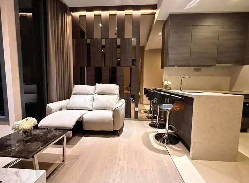 The Esse Asoke, Bangkok, 333 Soi Sukhumvit 21, Sukhumvit Road, Khlongtoei Nua, Watthana, Bangkok, 1 Bedroom, 37 sqm, Condo For Rent, by Dechatorn Chichaiyang, 500619994 - DDproperty.com
