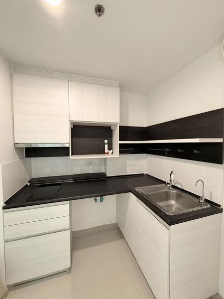 Life Ratchadapisek, Bangkok, 279 Ratchadapisaek Road, Huai Khwang, Bangkok, 2 Bedrooms, 46 sqm, Condo For Sale, by Jentina Homes & Co, 500620015 - DDproperty.com