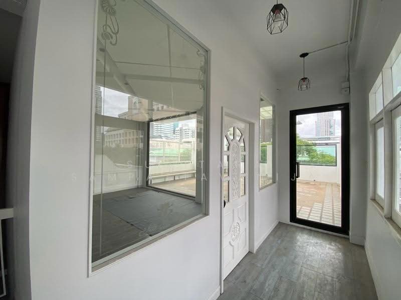 พื้นที่ให้เช่า สีลม บางรัก : Space for rent Silom, Bang Rak, กรุงเทพ, สีลม, บางรัก, กรุงเทพ, 86 ตร.ม., พื้นที่ขายของ ให้เช่า, โดย Sumitara Sampattavanija, 500620078 - DDproperty.com
