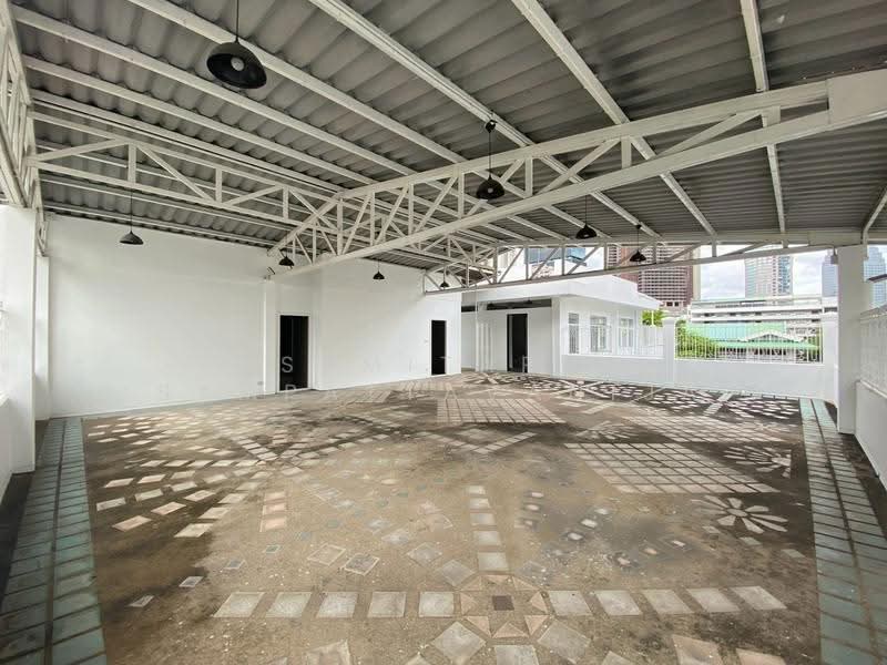 พื้นที่ให้เช่า สีลม บางรัก : Space for rent Silom, Bang Rak, กรุงเทพ, สีลม, บางรัก, กรุงเทพ, 86 ตร.ม., พื้นที่ขายของ ให้เช่า, โดย Sumitara Sampattavanija, 500620078 - DDproperty.com