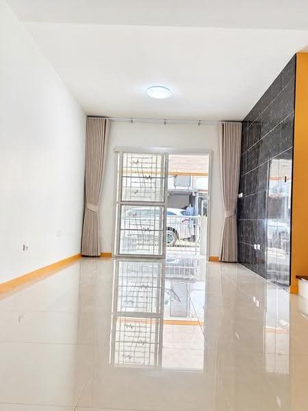Baan Pruksa 89 Setthakit-Marry School, Chon Buri (Pattaya), Ban Suan, Muang Chon Buri, Chon Buri (Pattaya), 3 Bedrooms, 80 sqm, Townhouse For Rent, by วรัญญา อาชวรัตน์ถาวร, 500620115 - DDproperty.com