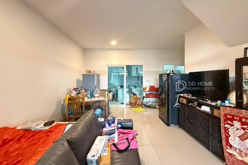 Gusto Townhome Bangna - Suvarnabhumi, Samut Prakan, Soi Wat Sriwaree Noi, Srisa Chorakhe Yai, Bang Sao Thong, Samut Prakan, 3 Bedrooms, 110 sqm, Townhouse For Sale, by ธวินันท์ มิ่งมงคล, 500620117 - DDproperty.com
