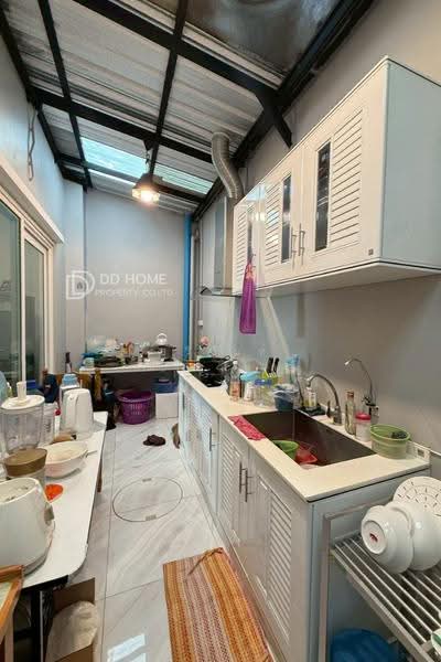 Gusto Townhome Bangna - Suvarnabhumi : กัสโต้ ทาวน์โฮม บางนา - สุวรรณภูมิ, สมุทรปราการ, ซอยวัดศรีวารีน้อย, ศีรษะจรเข้ใหญ่, บางเสาธง, สมุทรปราการ, 110 ตร.ม., ทาวน์เฮ้าส์ ขาย, โดย ธวินันท์ มิ่งมงคล, 500620117 - DDproperty.com