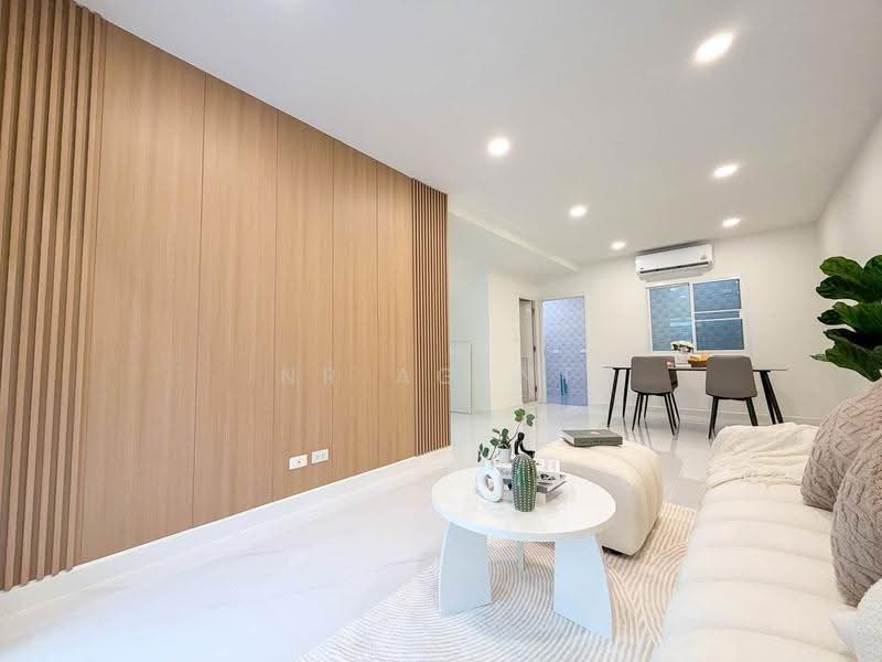 Pruksa Town Ratchapruk, Bangkok, Ratchaphruek Road, Bang Prom, Taling Chan, Bangkok, 3 Bedrooms, 102 sqm, Townhouse For Sale, by NR AGENT, 500620122 - DDproperty.com