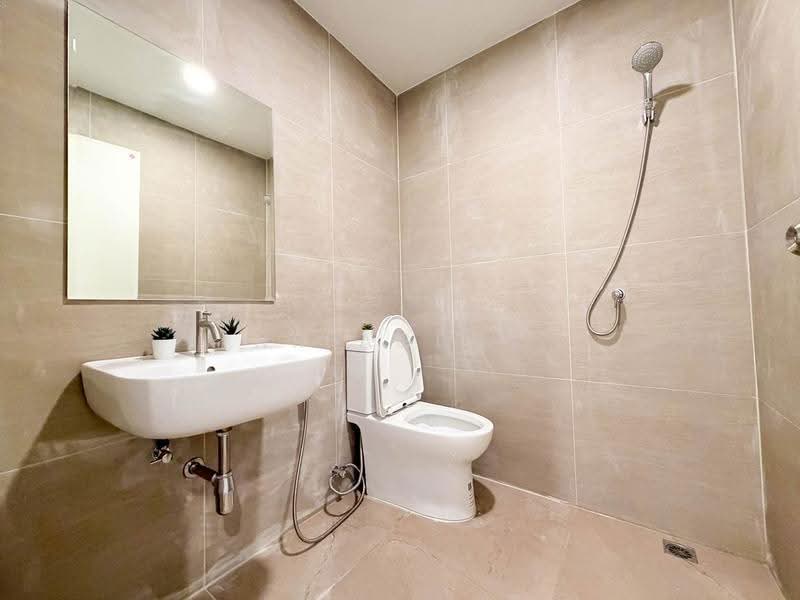 Pruksa Town Ratchapruk, Bangkok, Ratchaphruek Road, Bang Prom, Taling Chan, Bangkok, 3 Bedrooms, 102 sqm, Townhouse For Sale, by NR AGENT, 500620122 - DDproperty.com