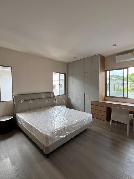 The Palm Bangna-Wongwaen, Bangkok, Sukhaphiban 2 Road, Dok Mai, Prawet, Bangkok, 5 Bedrooms, 404 sqm, Single Detached House For Rent, by Orawan Ratanapratum, 500620130 - DDproperty.com