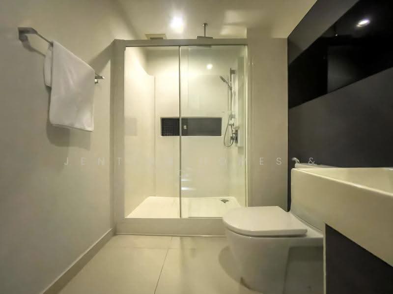 The Room Sukhumvit 62, Bangkok, 2288 Sukhumvit Road, Bang Chak, Phra Khanong, Bangkok, 2 Bedrooms, 90 sqm, Condo For Rent, by Jentina Homes & Co, 500620168 - DDproperty.com