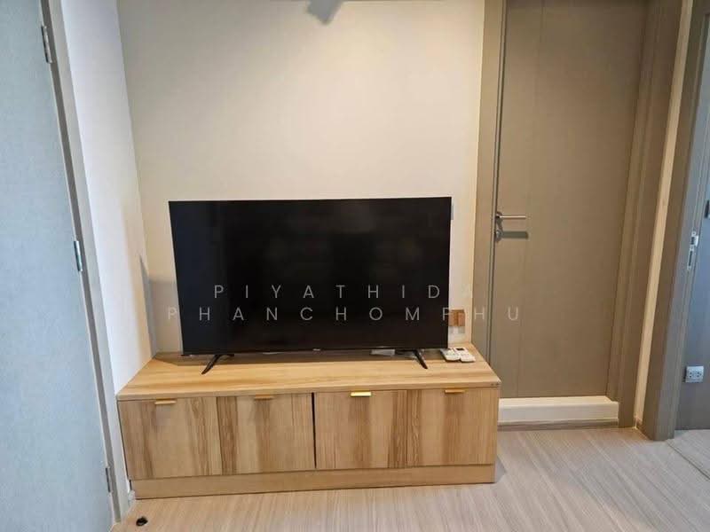Life Asoke-Rama 9, Bangkok, 626 Asoke-Dindaeng Road, Makkasan, Ratchathewi, Bangkok, 1 Bedroom, 33 sqm, Condo For Rent, by Piyathida Phanchomphu, 500620237 - DDproperty.com