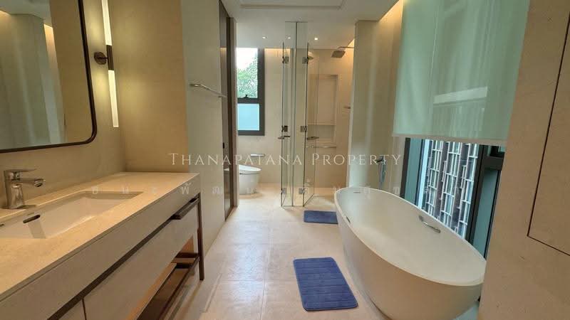 Baan Sindhorn, Bangkok, 89 Soi Langsuan, Langsuan Road, Lumphini, Pathum Wan, Bangkok, 2 Bedrooms, 126 sqm, Condo For Rent, by Thanapatana Limsouklam, 500620250 - DDproperty.com