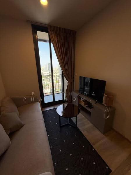 Oka Haus Sukhumvit 36, Bangkok, 3399 Rama 4 Road, Khong Tan, Khlong Toei, Bangkok, 1 Bedroom, 35 sqm, Condo For Rent, by Piyathida Phanchomphu, 500620271 - DDproperty.com