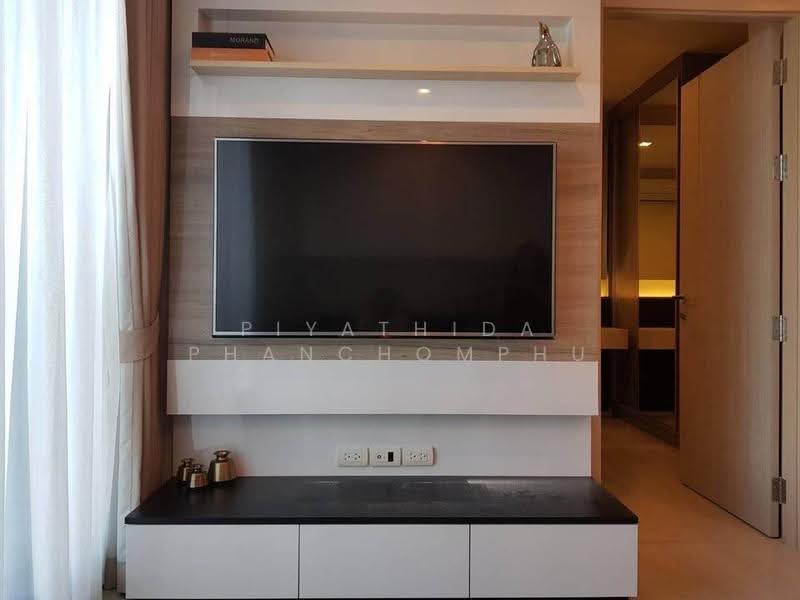 Rhythm Sukhumvit 36-38, Bangkok, 55 Soi Sukhumvit 36, Sukhumvit Road, Phra Kanong, Khlong Toei, Bangkok, 1 Bedroom, 34 sqm, Condo For Rent, by Piyathida Phanchomphu, 500620279 - DDproperty.com