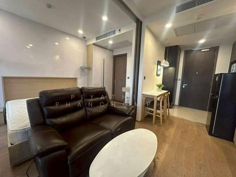 ASHTON Chula-Silom, Bangkok, Rama 4 Road, Si Phraya, Bang Rak, Bangkok, 1 Bedroom, 35 sqm, Condo For Rent, by Piyathida Phanchomphu, 500620297 - DDproperty.com