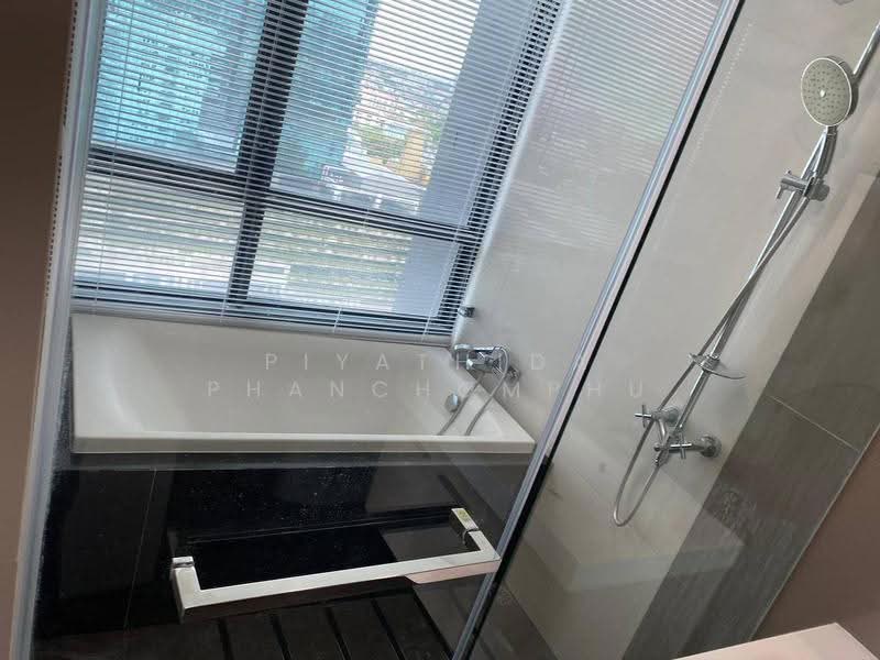 The Capital Ekamai-Thonglor, Bangkok, 2898 New Petchaburi Rd, Bang Kapi, Huai Khwang, Bangkok, 2 Bedrooms, 59 sqm, Condo For Sale, by Piyathida Phanchomphu, 500620299 - DDproperty.com
